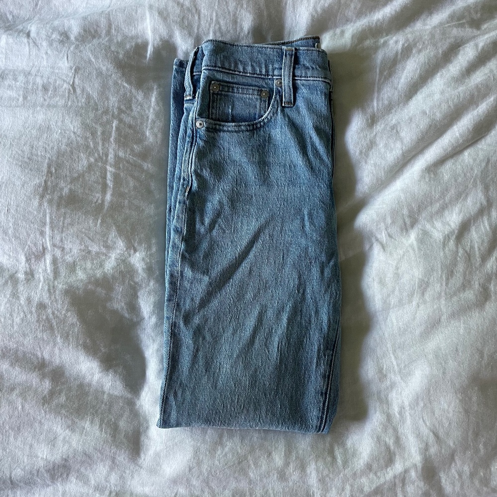 Madewell Perfect Vintage Jeans - Size 25 - Light Wash Mid Rise Straight Leg